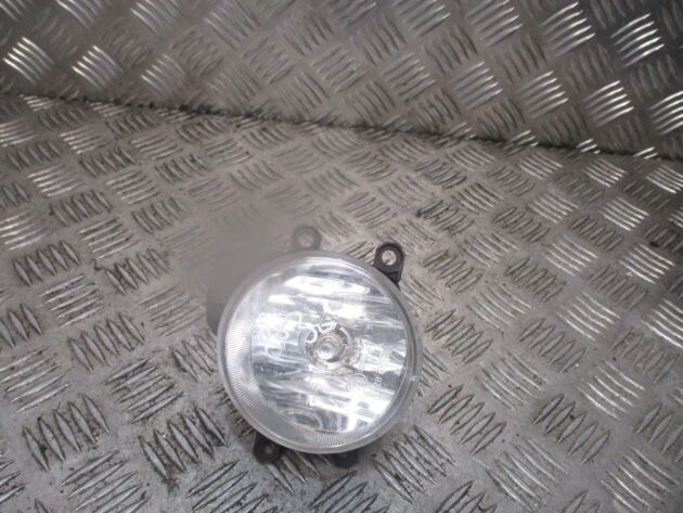 2015 GENUINE TOYOTA VERSO FRONT LEFT PASSENGER SIDE FOG LIGHT LAMP 8122002110