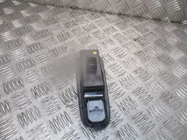 2012 GENUINE VW SHARAN FRONT RIGHT DRIVER SIDE DOOR WINDOW SWITCH 7N0868247 - Image 3