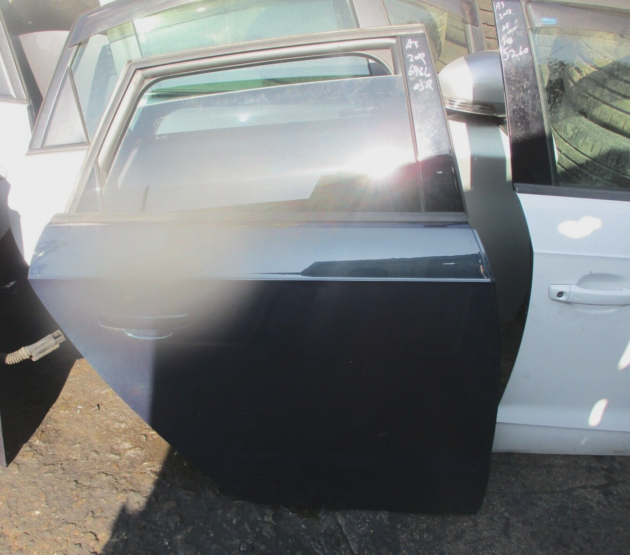 2019 GENUINE AUDI A3 8V REAR RIGHT DRIVER SIDE BARE SHELL DOOR OSR