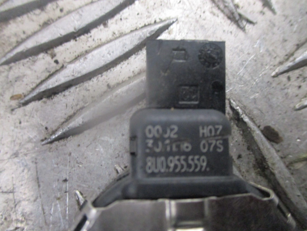 2017 GENUINE SEAT ATECA FRONT WINDSCREEN RAIN SENSOR 8U0955559 - Image 2