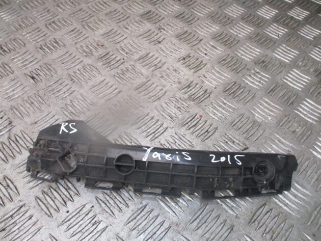 2016 GENUINE TOYOTA YARIS REAR RIGHT DRIVER SIDE BUMPER BRACKET - Image 2
