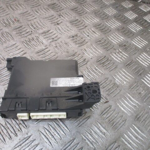 2016 GENUINE TOYOTA YARIS HEATER AC AIR CON CONTROL MODULE UNIT 886500D560