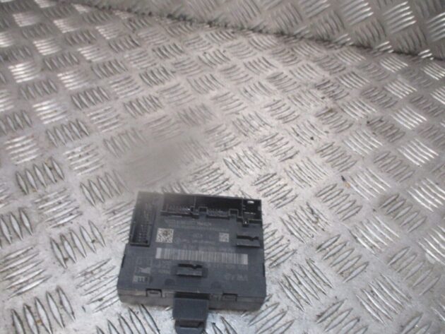 2014 GENUINE AUDI A3 8V FRONT LEFT PASSENGER SIDE DOOR CONTROL MODULE 5Q0959592E - Image 2