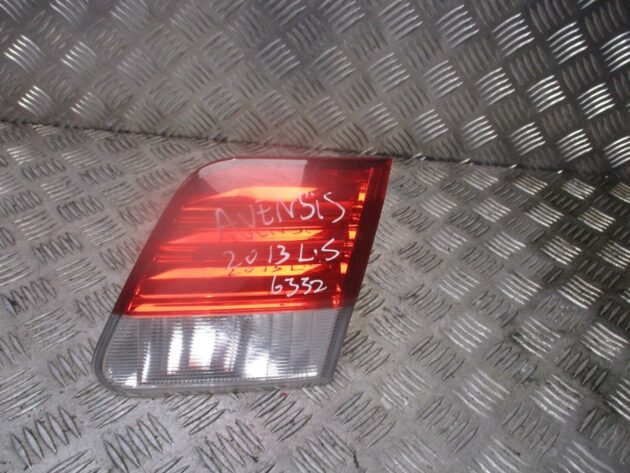 2013 GENUINE TOYOTA AVENSIS REAR LEFT PASSENGER SIDE TAILLIGHT LAMP NSR