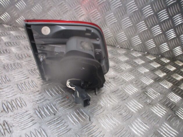 2013 GENUINE TOYOTA AVENSIS REAR LEFT PASSENGER SIDE TAILLIGHT LAMP NSR - Image 3