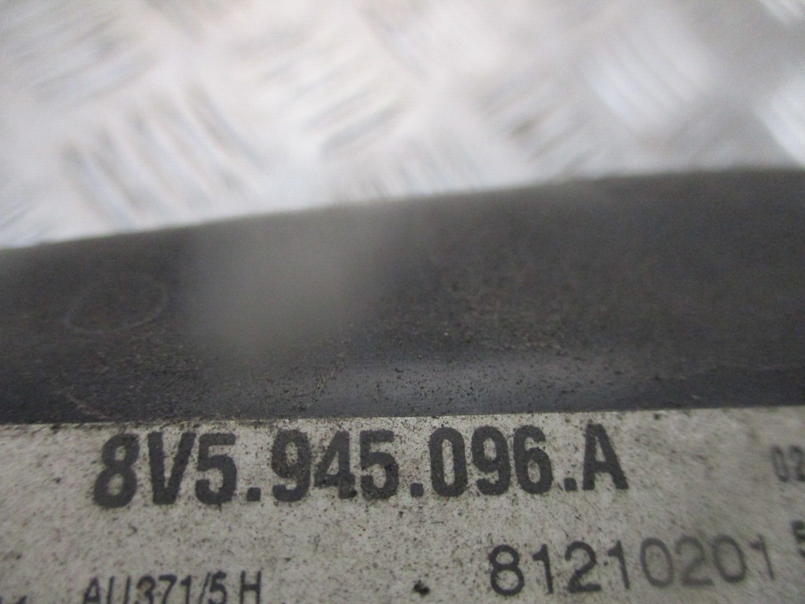 2016 AUDI A3 8V SALOON REAR RIGHT DRIVER SIDE BODY TAILLIGHT LAMP 8V5945096A OEM - Image 4