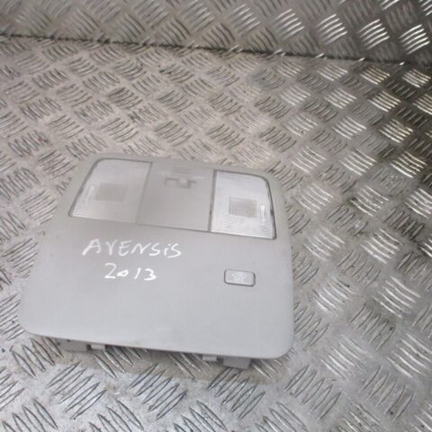 2013 GENUINE TOYOTA AVENSIS FRONT INTERIOR ROOF READING LIGHT LAMP 8973220031