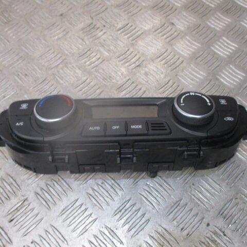 2017 GENUINE HYUNDAI I10 AC HEATER CLIMATE CONTROL SWITCH PANEL 97250-B01EA09