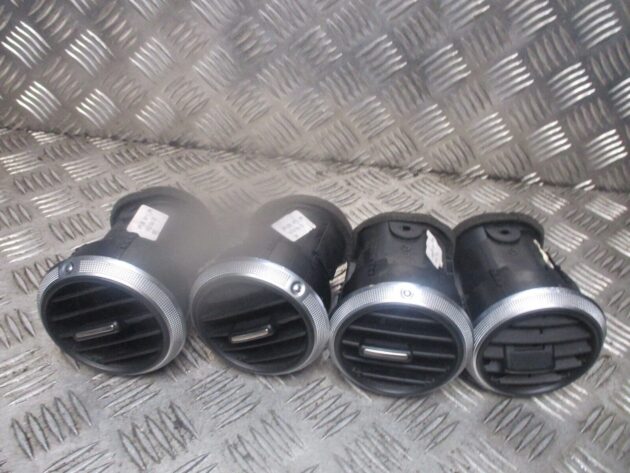 2010 GENUINE AUDI A3 8P FRONT 4X DASHBOARD HEATER AC AIRVENT 8P0820901C - Image 2