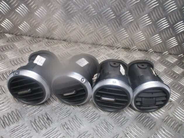 2010 GENUINE AUDI A3 8P FRONT 4X DASHBOARD HEATER AC AIRVENT 8P0820901C - Image 3