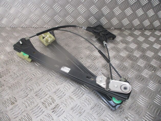2016 GENUINE PASSAT B8 FRONT LEFT PASSENGER SIDE WINDOW REGULATER 3G0817461C