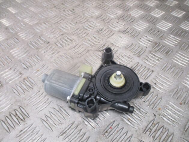 2015 GENUINE AUDI A3 8V FRONT LEFT PASSENGER SIDE WINDOW MOTOR 5Q0959801B