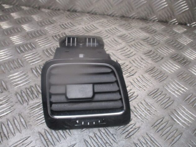 2012 GENUINE VW SCIROCCO FRONT RIGHT DRIVER SIDE HEATER AC AIRVENT 1K8819704