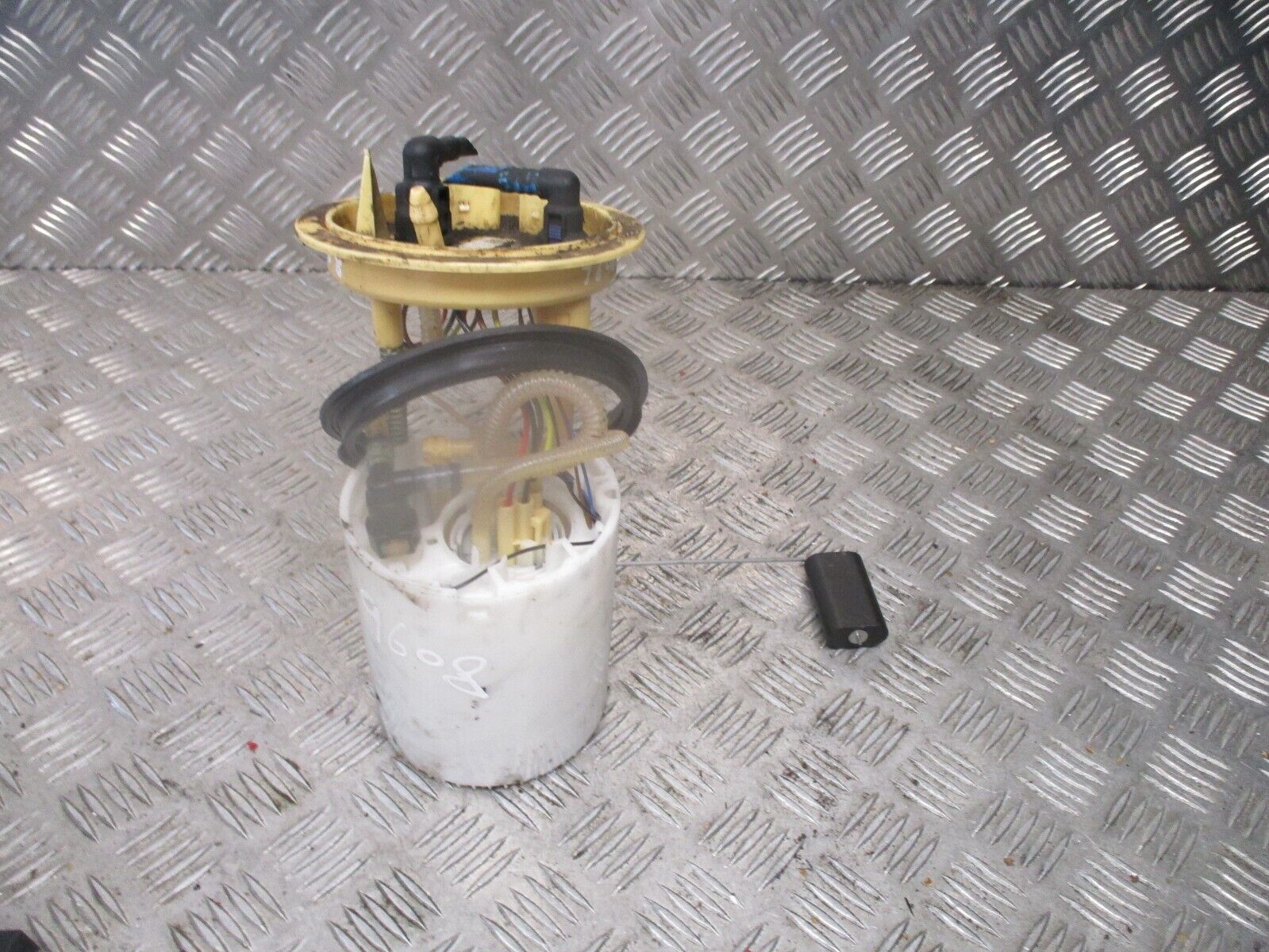 2015 GENUINE AUDI A3 8V IN TANK FUEL PUMP SENDER UNIT 5Q0919050P - Image 3