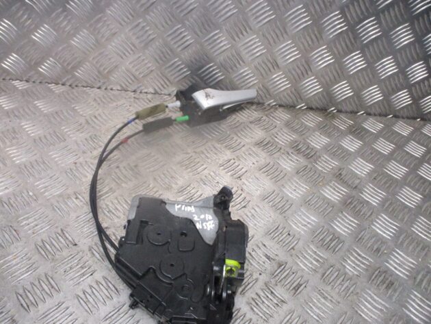 2014 GENUINE TOYOTA PRIUS FRONT LEFT PASSENGER SIDE DOOR LOCK MECHANISM - Image 3