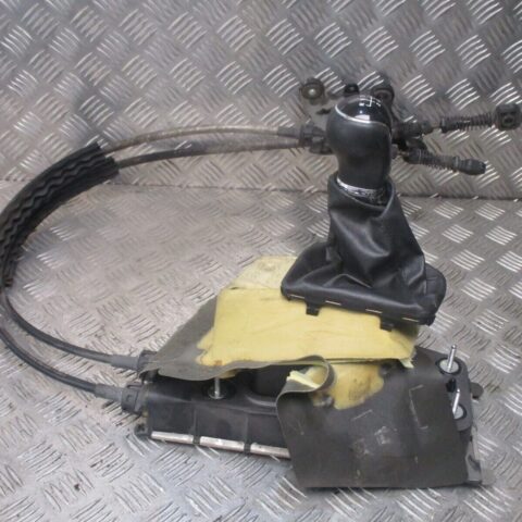 2014 GENUINE SEAT TOLEDO 5 SPEED GEAR SELECTOR LINKAGE 5JA711049A