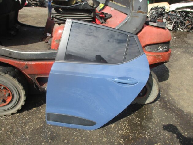 2017 GENUINE HYUNDAI I10 REAR LEFT PASSENGER SIDE BARE SHELL DOOR - Image 2