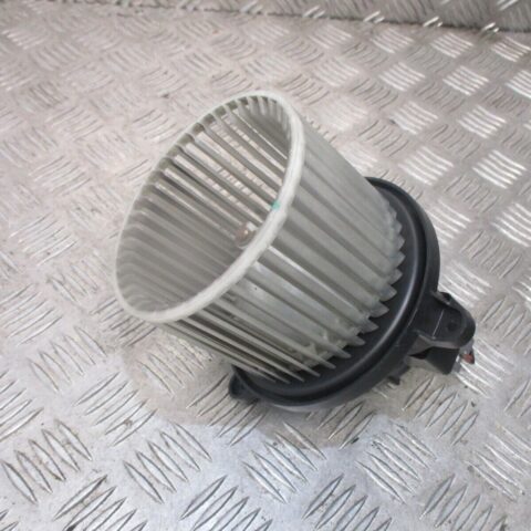 2017 GENUINE HYUNDAI I10 HEATER BLOWER FAN MOTOR 97113-B4000