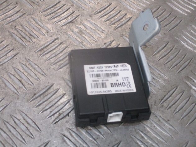 2017 GENUINE HYUNDAI I10 BODY CONTROL MODULE 95400-B9570