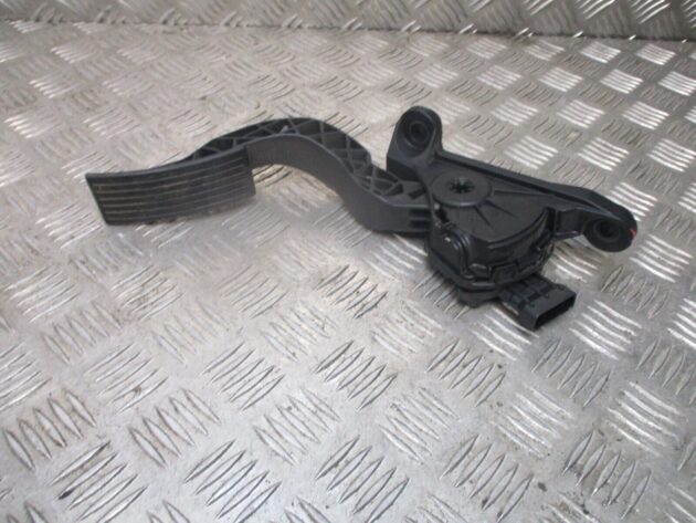 2017 GENUINE HYUNDAI I10 THROTTLE ACCELERATOR PEDAL 32700-B9910