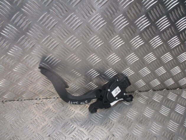 2017 GENUINE HYUNDAI I10 THROTTLE ACCELERATOR PEDAL 32700-B9910 - Image 3