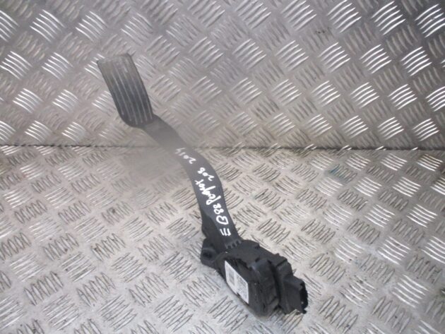 2014 GENUINE PEUGEOT 208 ACCELERATOR THROTTLE PEDAL 9671434080 - Image 2