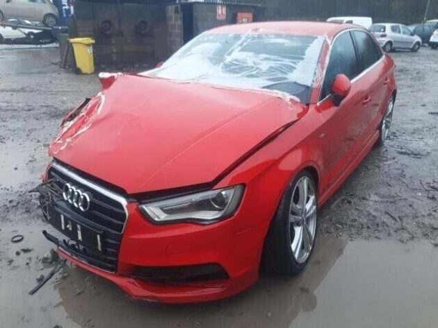 2015 AUDI A3 SALOON S-LINE BREAKING SPARES PARTS AUTO ALLOY AR BAG LIGHT DOOR