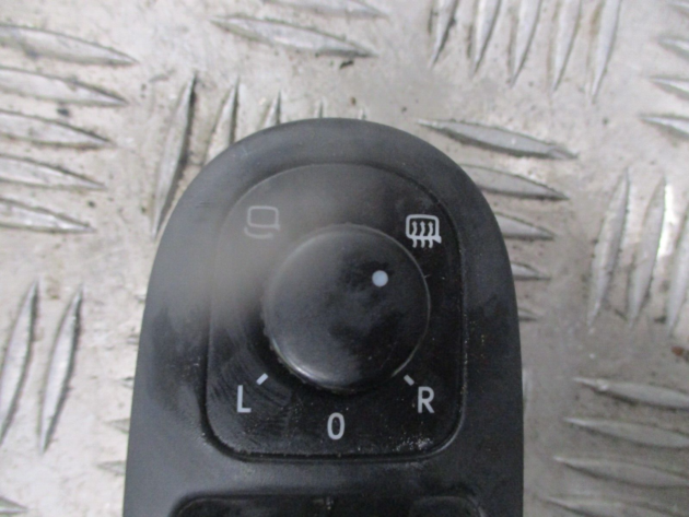 2012 GENUINE VW GOLF MK6 MIRROR ADJUSTER SWITCH 1K0959565J