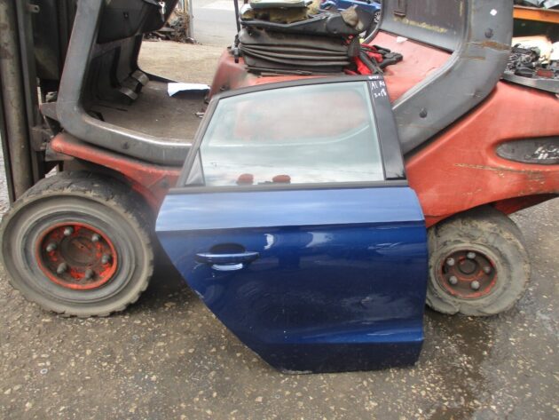 2018 GENUINE AUDI A1 REAR RIGHT DRIVER SIDE BARE SHELL DOOR OSR - Image 3