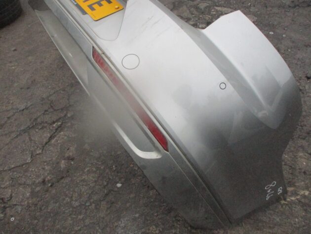 2016 GENUINE VW PASSAT B8 SALOON REAR COMPLETE BUMPER WITH SENSOR - Image 5