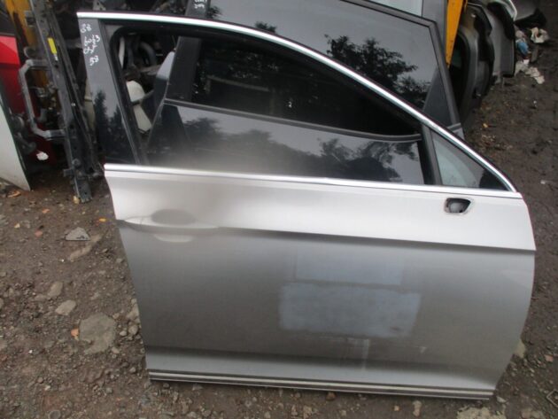 2016 GENUINE VW PASSAT B8 FRONT RIGHT DRIVER SIDE BARE SHELL DOOR OSF