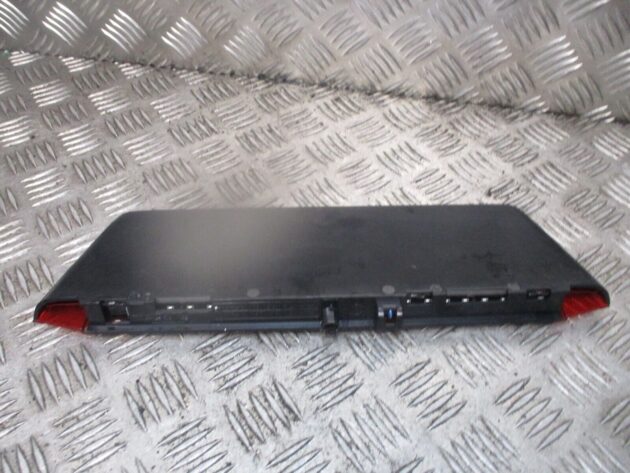 2016 GENUINE VW PASSAT B8 SALOON HIGH LEVEL THIRD BRAKE LIGHT LAMP 3G5945087 - Image 3