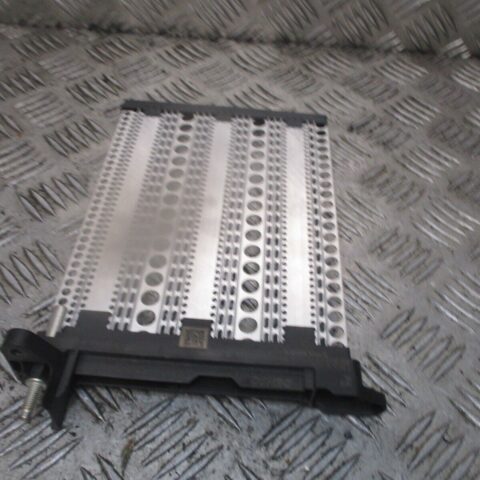 2016 GENUINE VW PASSAT B8 ELECTRIC HEATER MATRIX ELEMENT 5Q0963235C