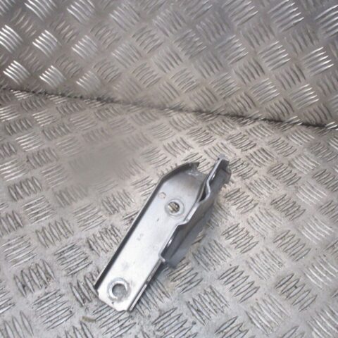 2016 GENUINE VW PASSAT B8 FRONT LEFT PASSENGER SIDE BONNET HINGE 3G0823301