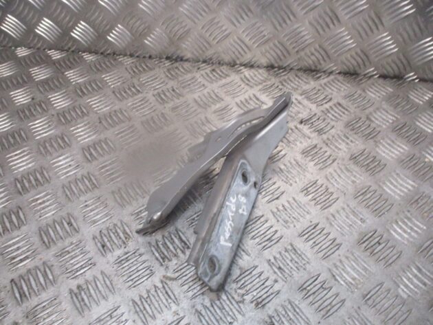 2016 GENUINE VW PASSAT B8 FRONT LEFT PASSENGER SIDE BONNET HINGE 3G0823301 - Image 3