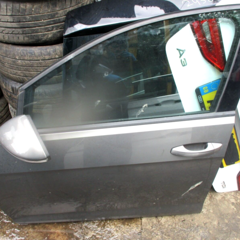 2013 GENUINE VW GOLF MK7 FRONT LEFT PASSENGER SIDE BARE SHELL DOOR NSF