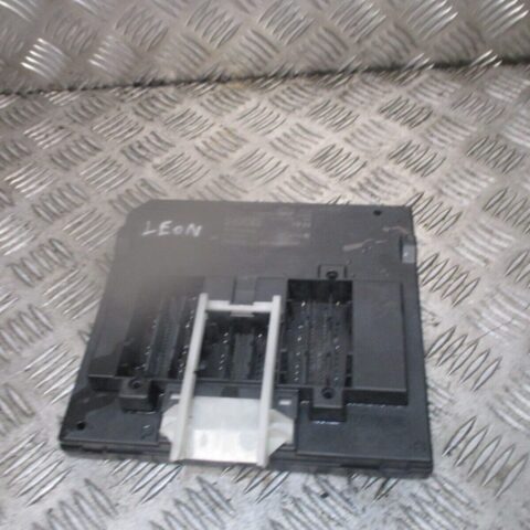 2015 GENUINE SEAT LEON 5F BCM BODY CONTROL MODULE UNIT 5Q0937084AQ