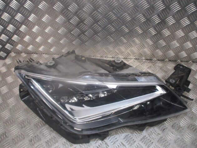 2016 GENUINE SEAT LEON FRONT RIGHT DRIVER SIDE HEADLIGHT LAMP 5F2941008C - Image 2