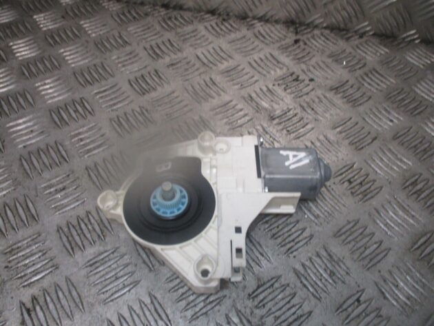 2018 GENUINE AUDI A1 8X REAR RIGHT DRIVER SIDE DOOR WINDOW MOTOR 8K0959811A