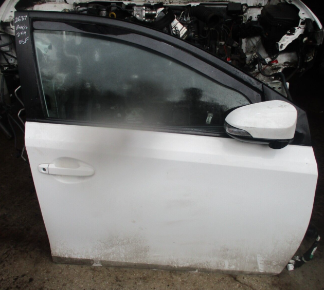 2014 GENUINE TOYOTA AURIS FRONT RIGHT DRIVER SIDE BARE SHELL DOOR OSF