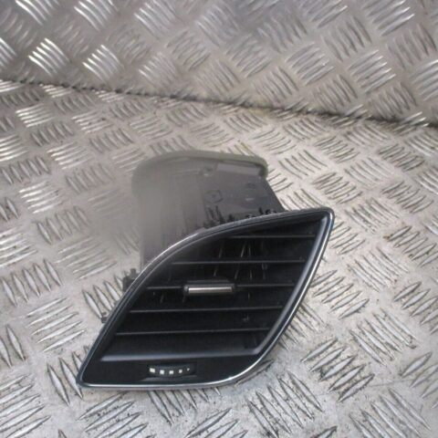 2015 GENUINE SEAT LEON FRONT LEFT PASSENGER SIDE HEATER AIRVENTS 5F2820901