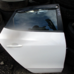 2013 GENUINE HYUNDAI IX35 REAR RIGHT DRIVER SIDE BARE SHELL DOOR OSR