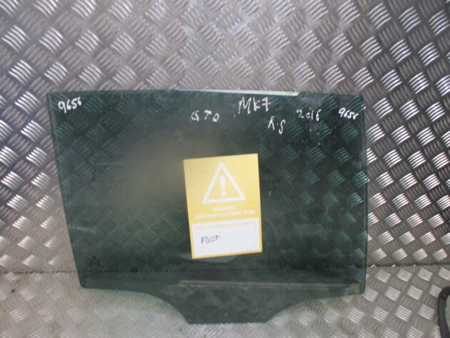 2016 GENUINE VW GOLF MK7 REAR RIGHT DRIVER SIDE WINDOW GLASS 5G6845026A - Image 3