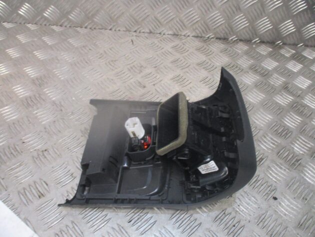 2012 GENUINE AUDI A4 REAR CENTRE CONSOLE AIRVENTS 8K0864376 - Image 3