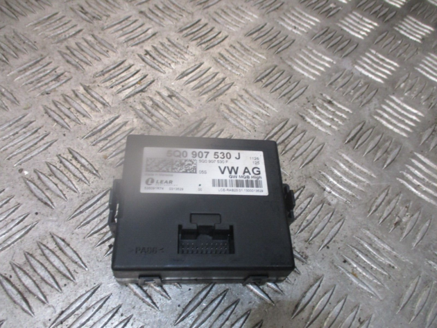 2013 GENUINE AUDI A3 8V GATEWAY CONTROL MODULE UNIT 5Q0907530J