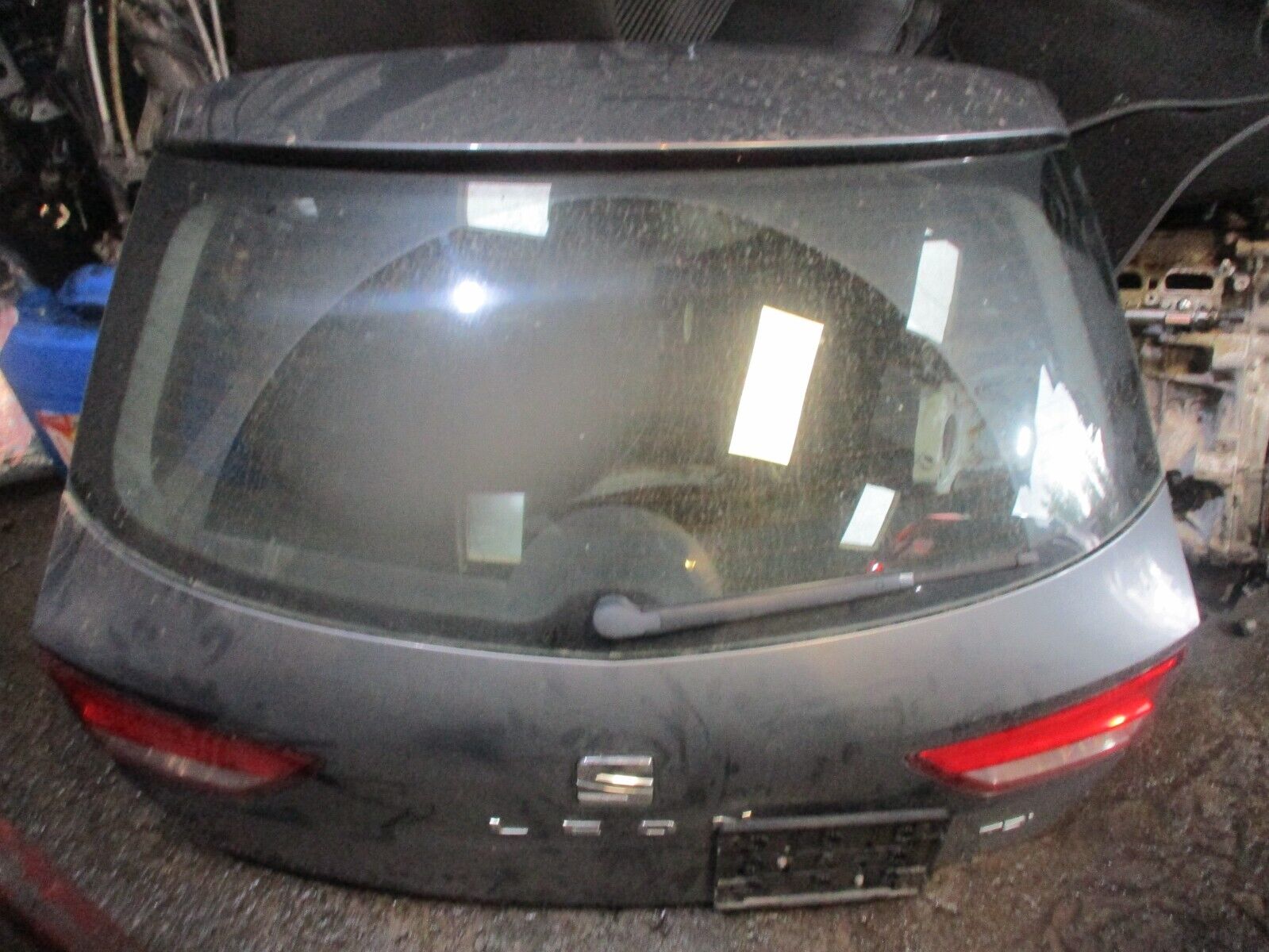 2015 GENUINE SEAT LEON ESTATE REAR BARE SHELL TAILGATE BOOTLID - Image 3