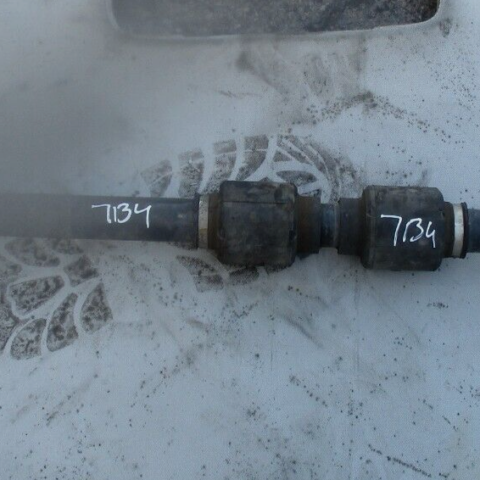 2013 GENUINE HYUNDAI IX35 1.7TDI DIESEL FRONT RIGHT DRIVER SIDE DRIVESHAFT
