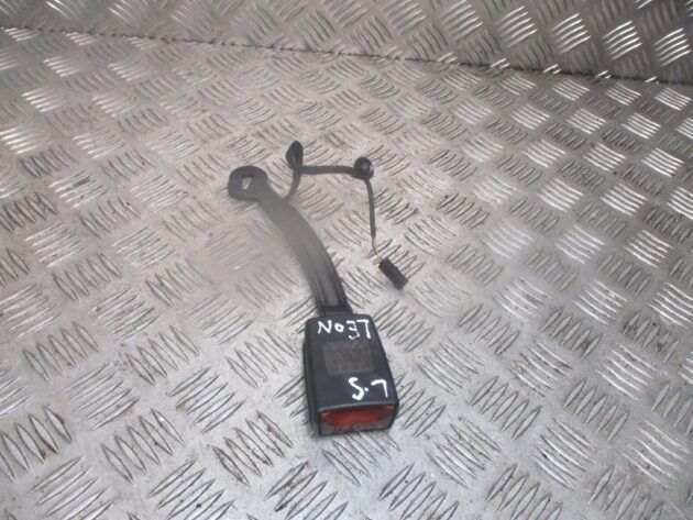 2016 SEAT LEON FRONT LEFT PASSENGER SIDE SEAT BELT BUCKLE STALK 5F0857755 OEM - Image 2