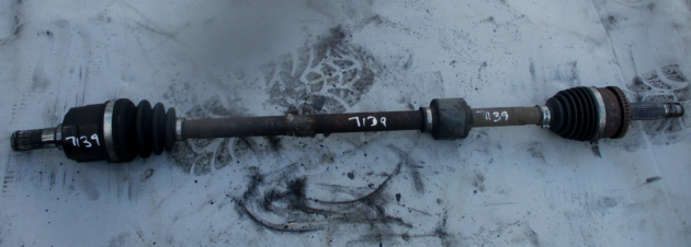2014 GENUINE HYUNDAI I10 1.0 PETROL FRONT RIGHT DRIVER SIDE DRIVESHAFT OSF
