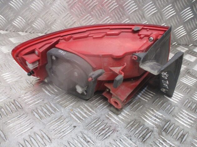 2012 GENUINE AUDI A4 SALOON REAR RIGHT DRIVER SIDE TAILLIGHT LAMP 8K5945096AA - Image 3